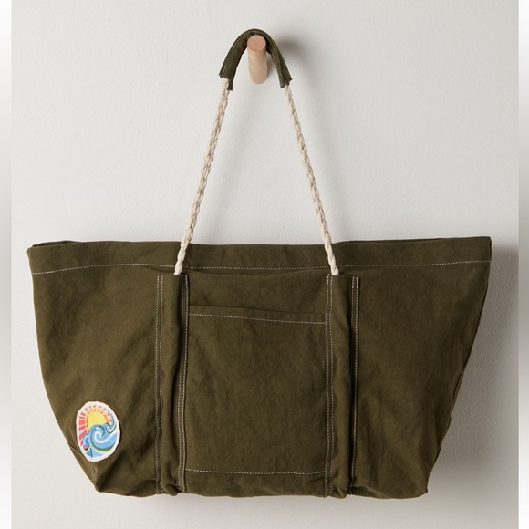 NWT Free People Been There Badge Tote Bag - One Size - Green - Picture 4 of 14